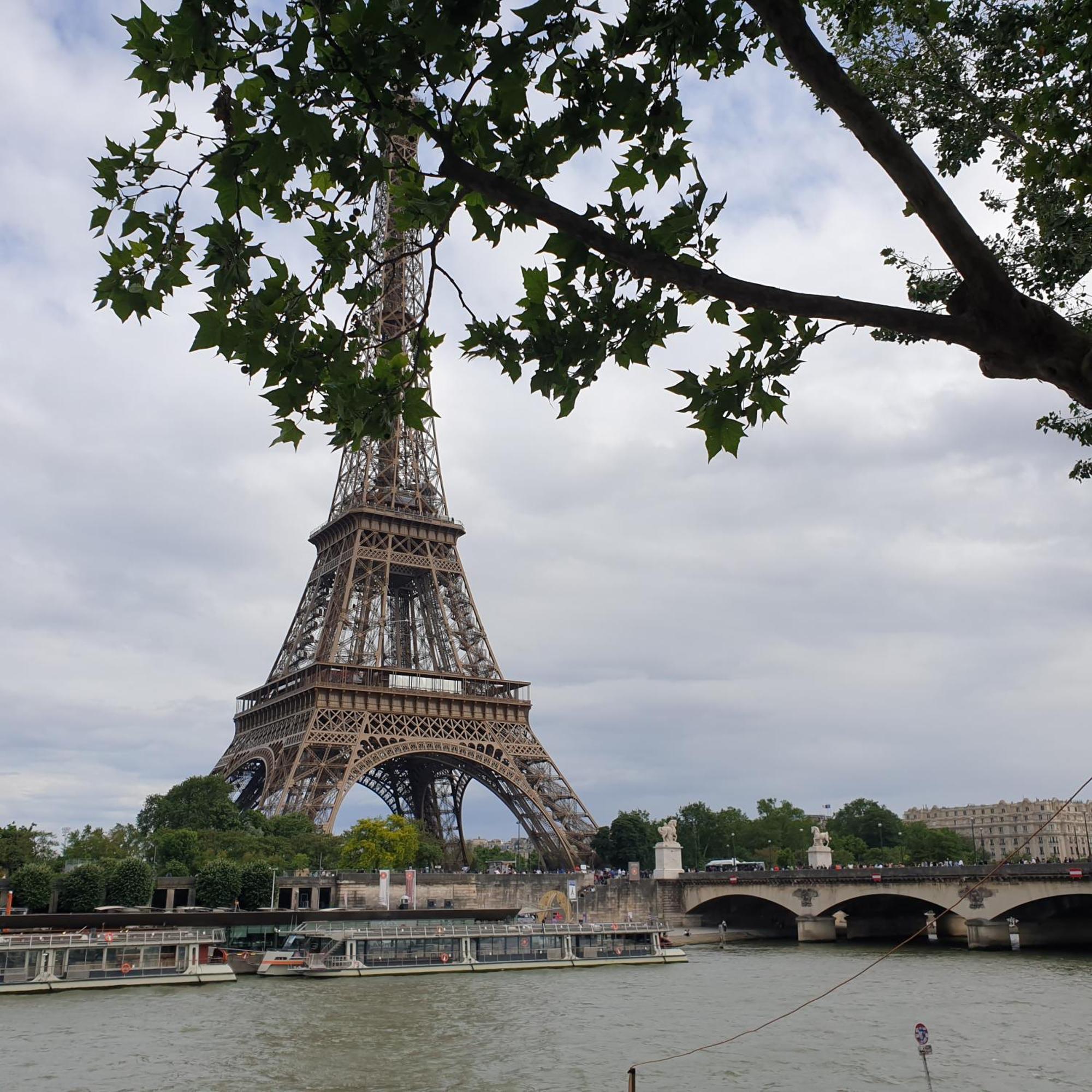 Studio Eiffel Tower Trocadero Paris Exteriör bild